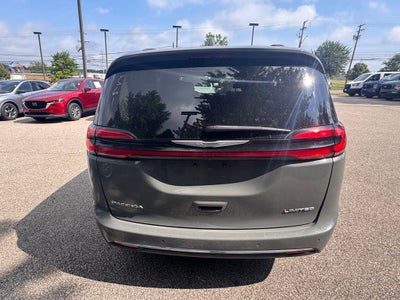2022 Chrysler Pacifica Limited