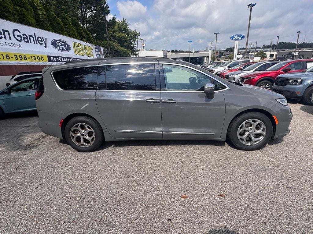 2022 Chrysler Pacifica Limited