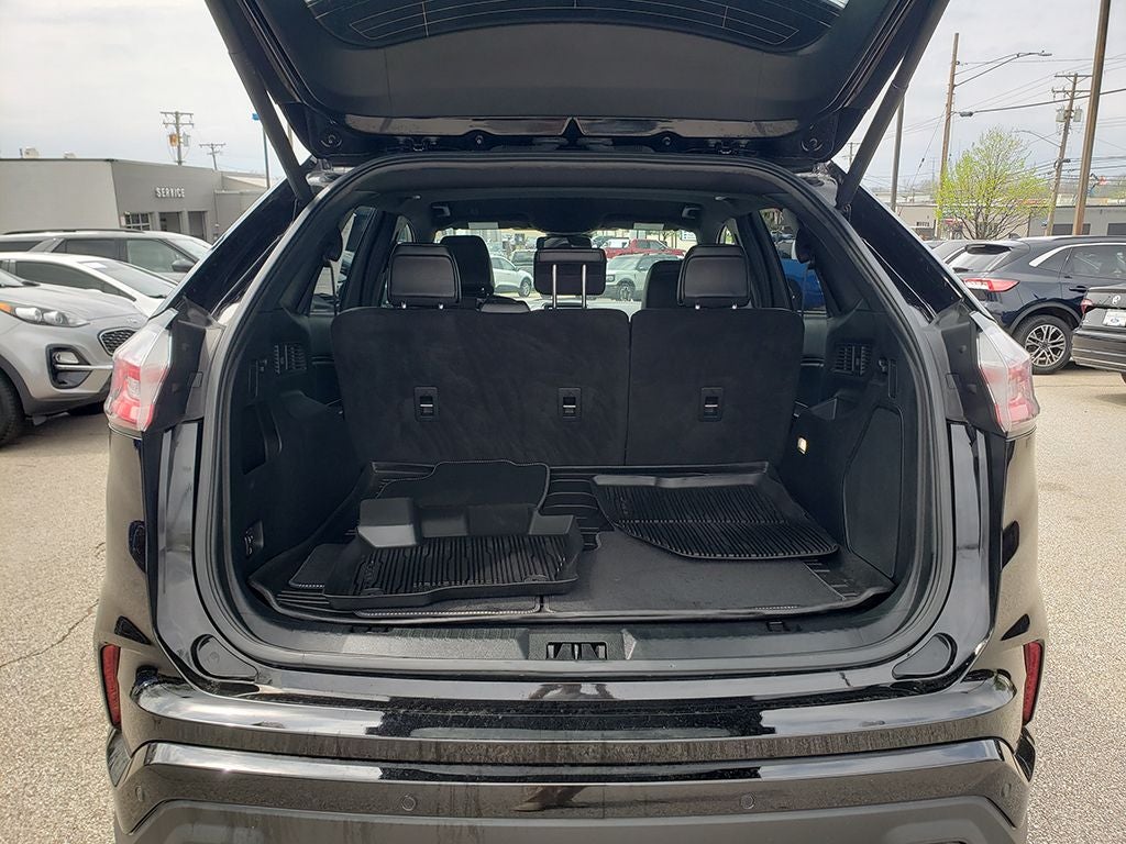 2023 Ford Edge ST