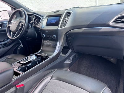 2020 Ford Edge ST Line