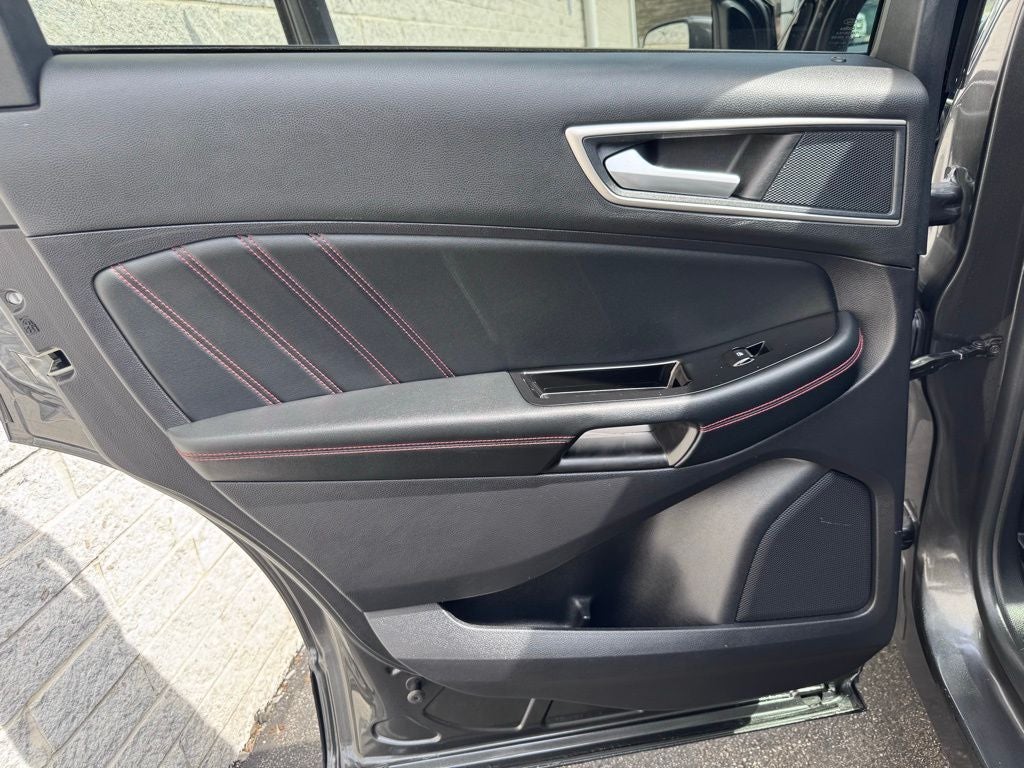 2020 Ford Edge ST Line