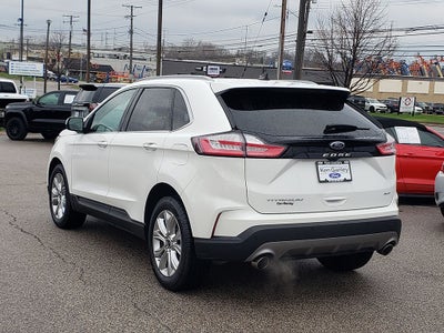 2023 Ford Edge Titanium