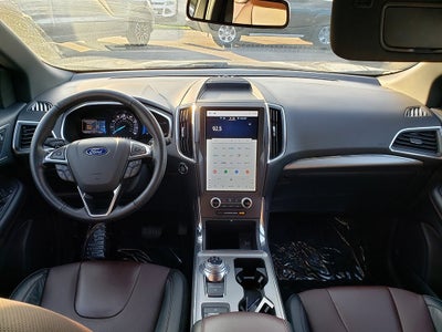 2021 Ford Edge Titanium
