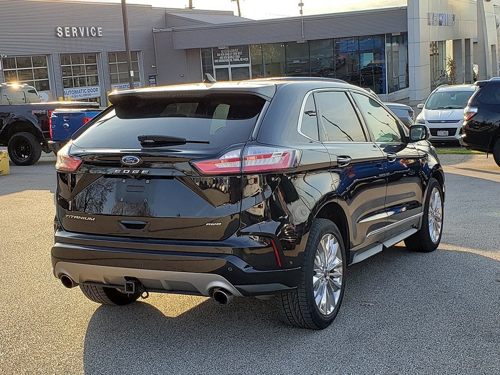 2021 Ford Edge Titanium