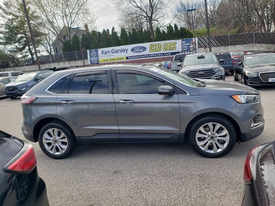 2023 Ford Edge Titanium