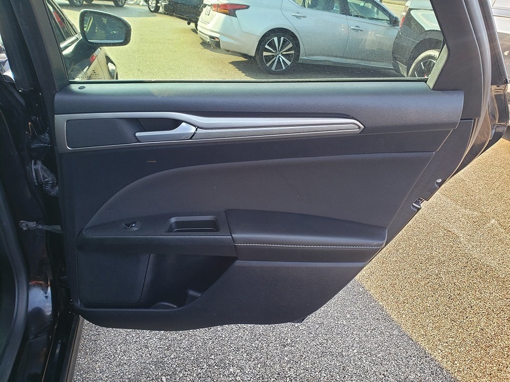 2020 Ford Fusion Hybrid SE