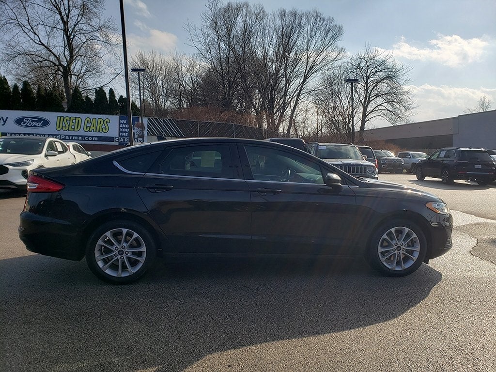 2020 Ford Fusion Hybrid SE
