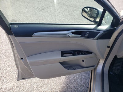 2019 Ford Fusion Hybrid SE