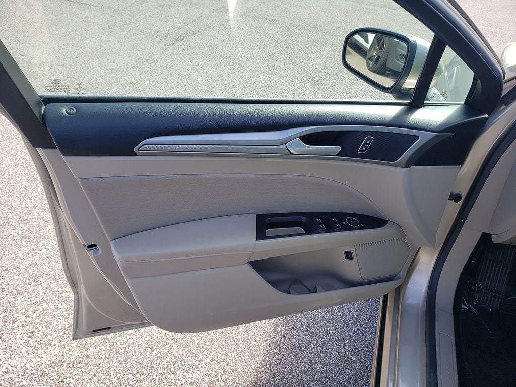 2019 Ford Fusion Hybrid SE