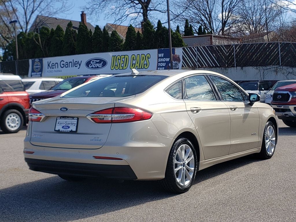 2019 Ford Fusion Hybrid SE