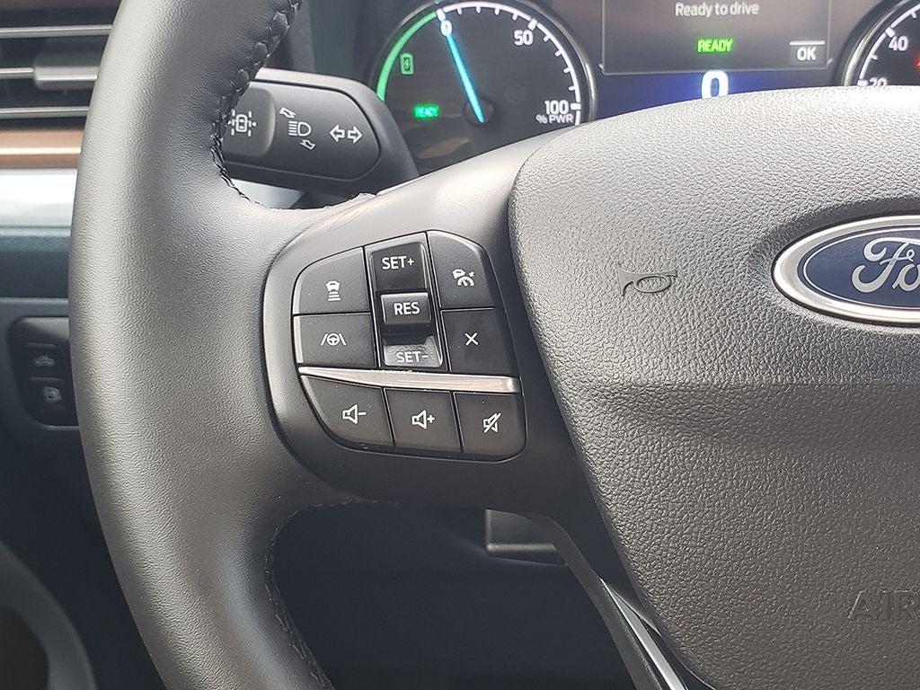 2024 Ford Maverick Lariat