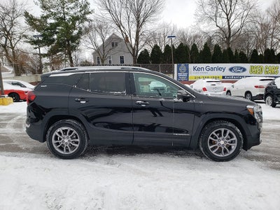 2023 GMC Terrain SLT