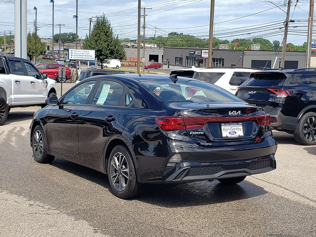 2023 Kia Forte LXS