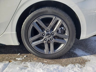 2020 Kia Forte GT-Line