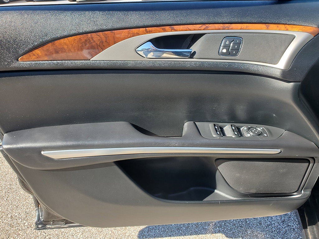 2015 Lincoln MKZ Base