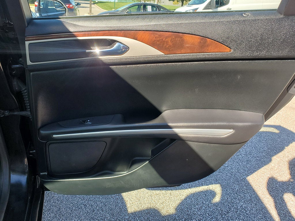 2015 Lincoln MKZ Base