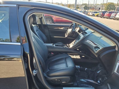 2015 Lincoln MKZ Base
