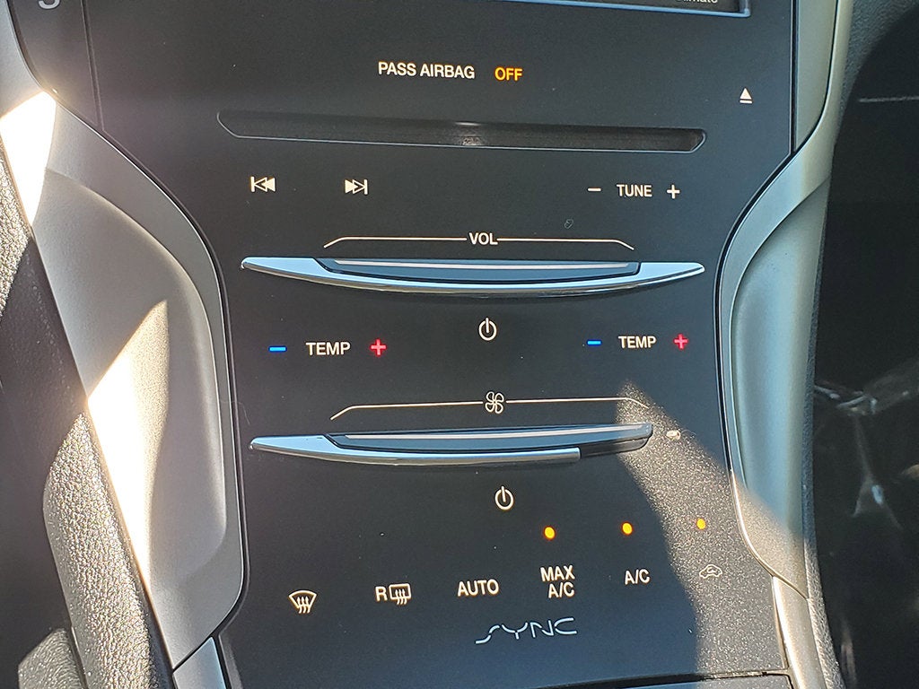 2015 Lincoln MKZ Base