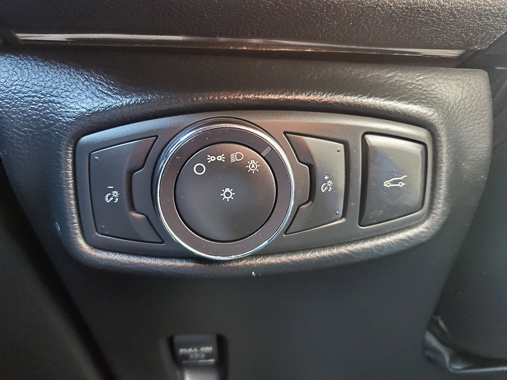 2015 Lincoln MKZ Base