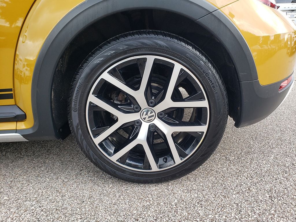 2017 Volkswagen Beetle 1.8T Dune