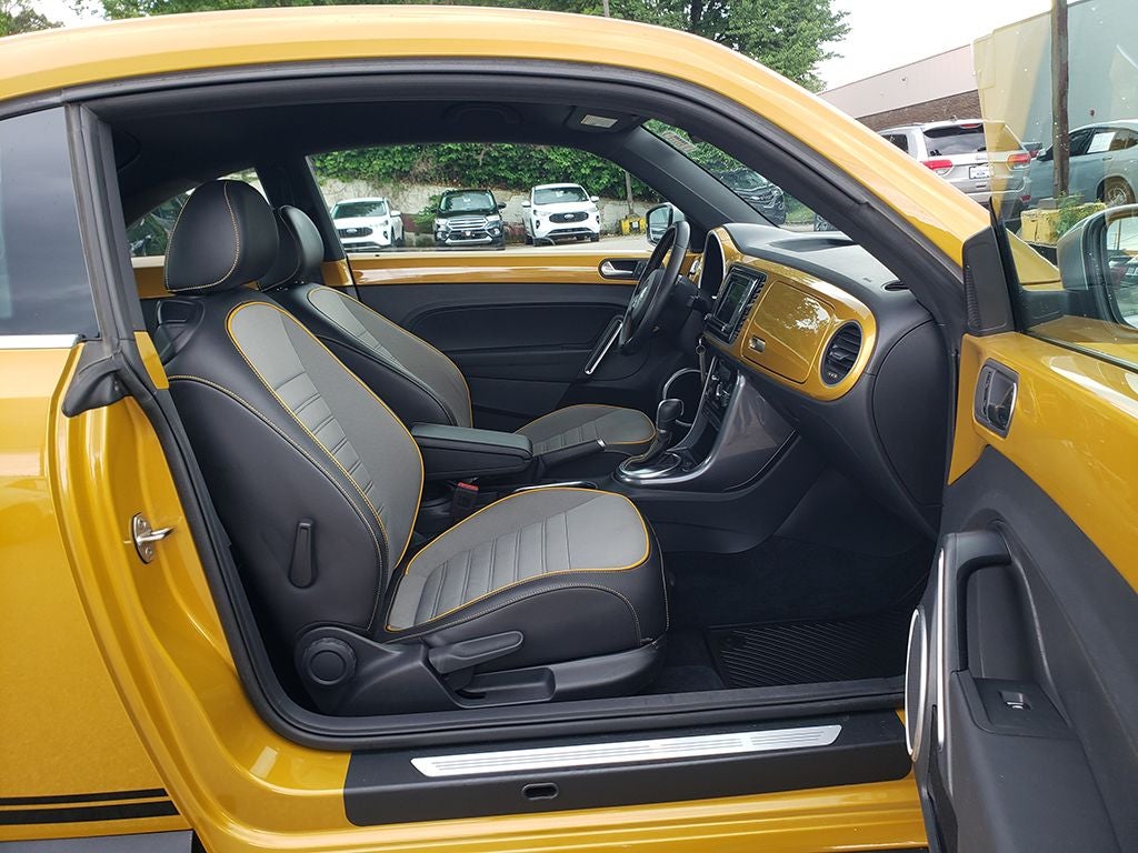 2017 Volkswagen Beetle 1.8T Dune