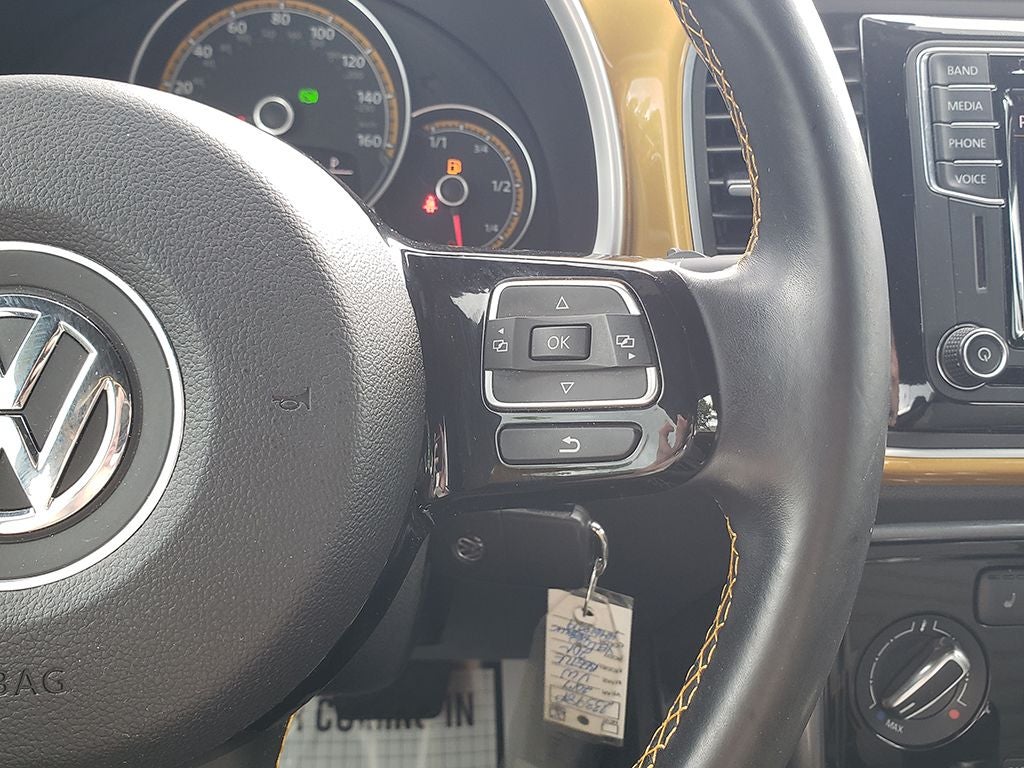 2017 Volkswagen Beetle 1.8T Dune