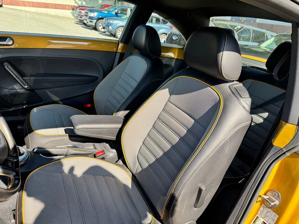 2017 Volkswagen Beetle 1.8T Dune