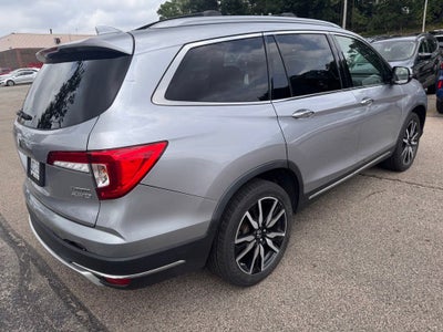 2020 Honda Pilot Touring 8-Passenger