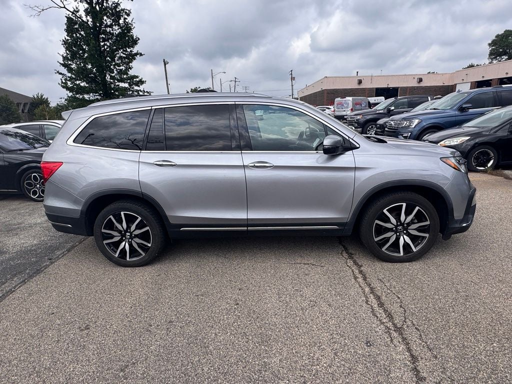 2020 Honda Pilot Touring 8-Passenger