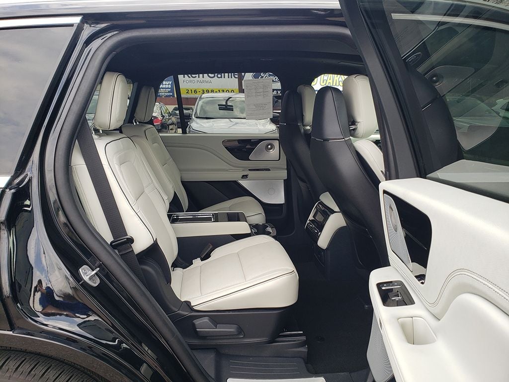 2025 Lincoln Aviator Black Label