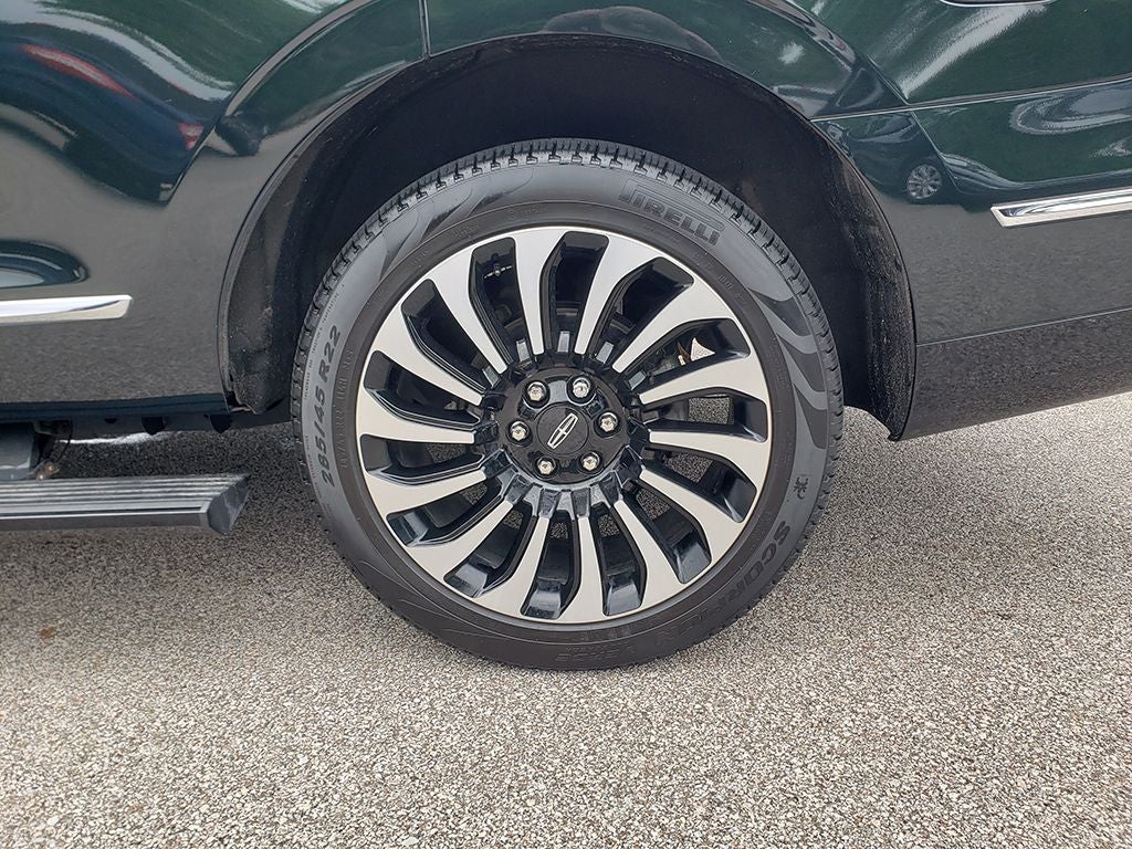 2024 Lincoln Navigator Black Label