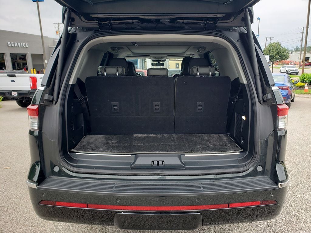 2024 Lincoln Navigator Black Label