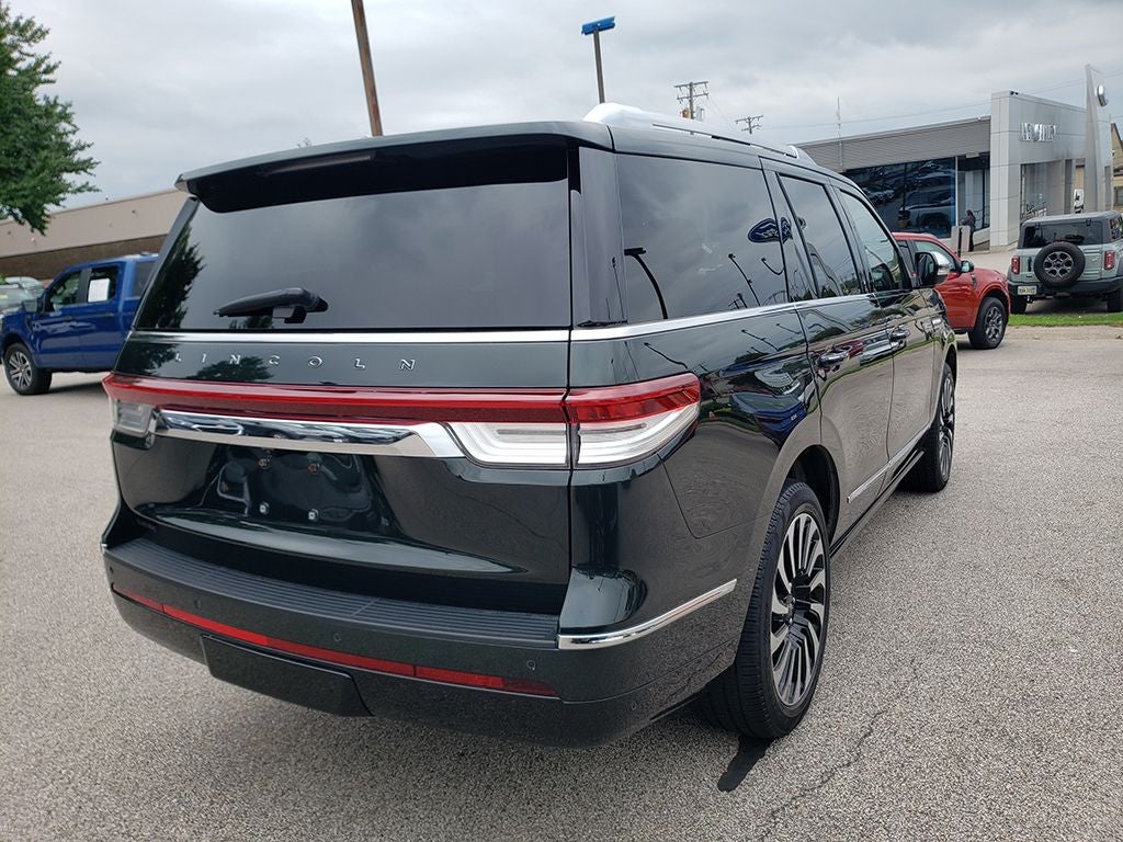 2024 Lincoln Navigator Black Label