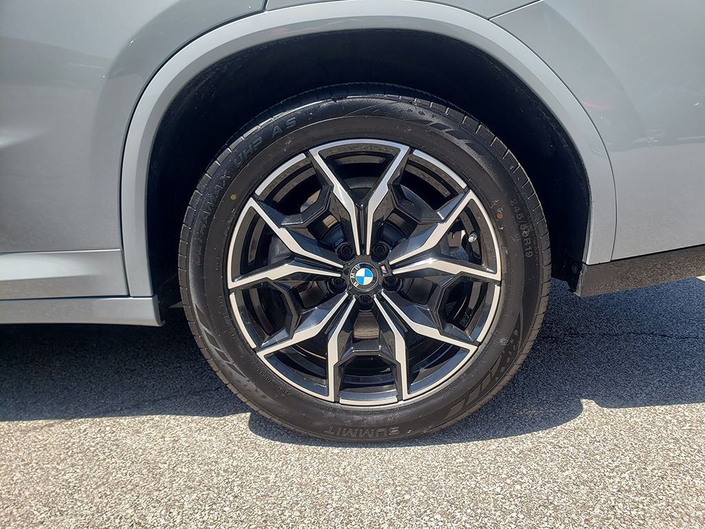 2023 BMW X4 xDrive30i