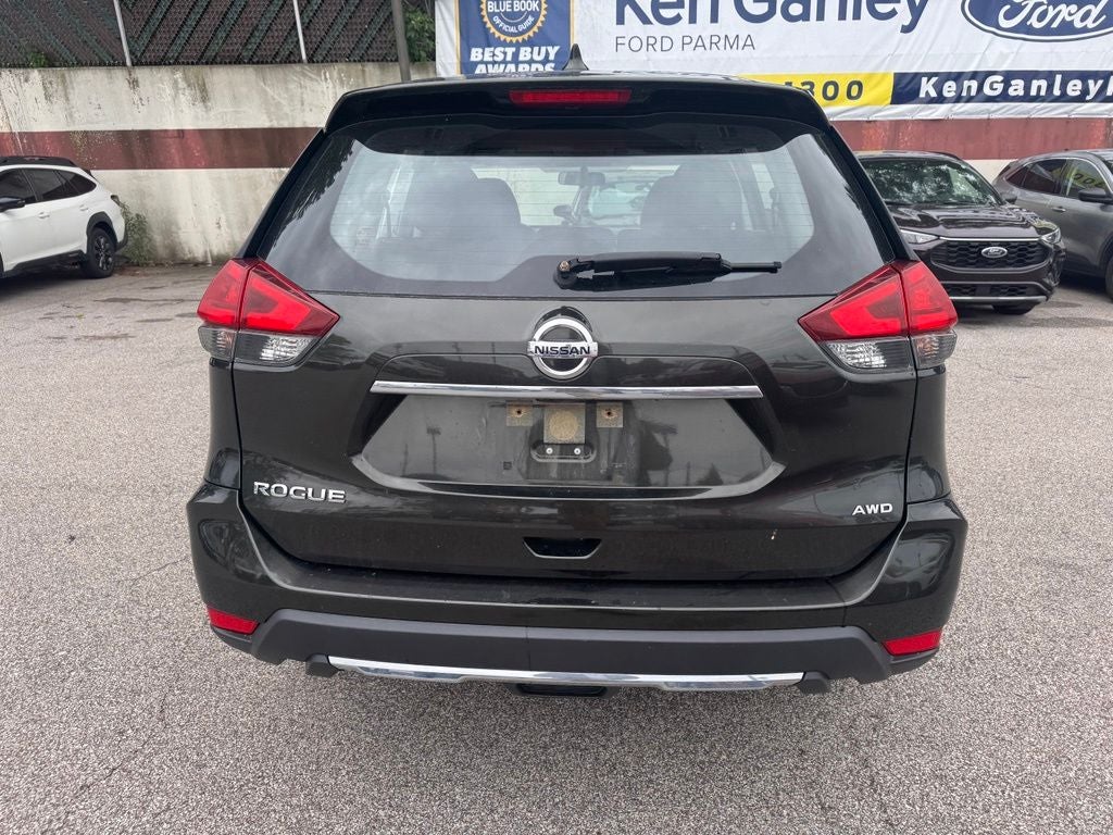 2017 Nissan Rogue S
