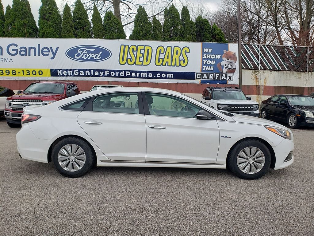 2016 Hyundai Sonata Hybrid SE
