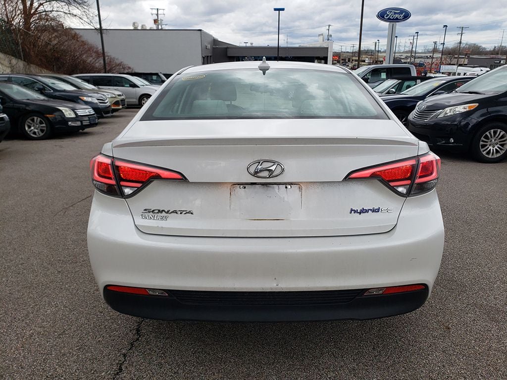 2016 Hyundai Sonata Hybrid SE