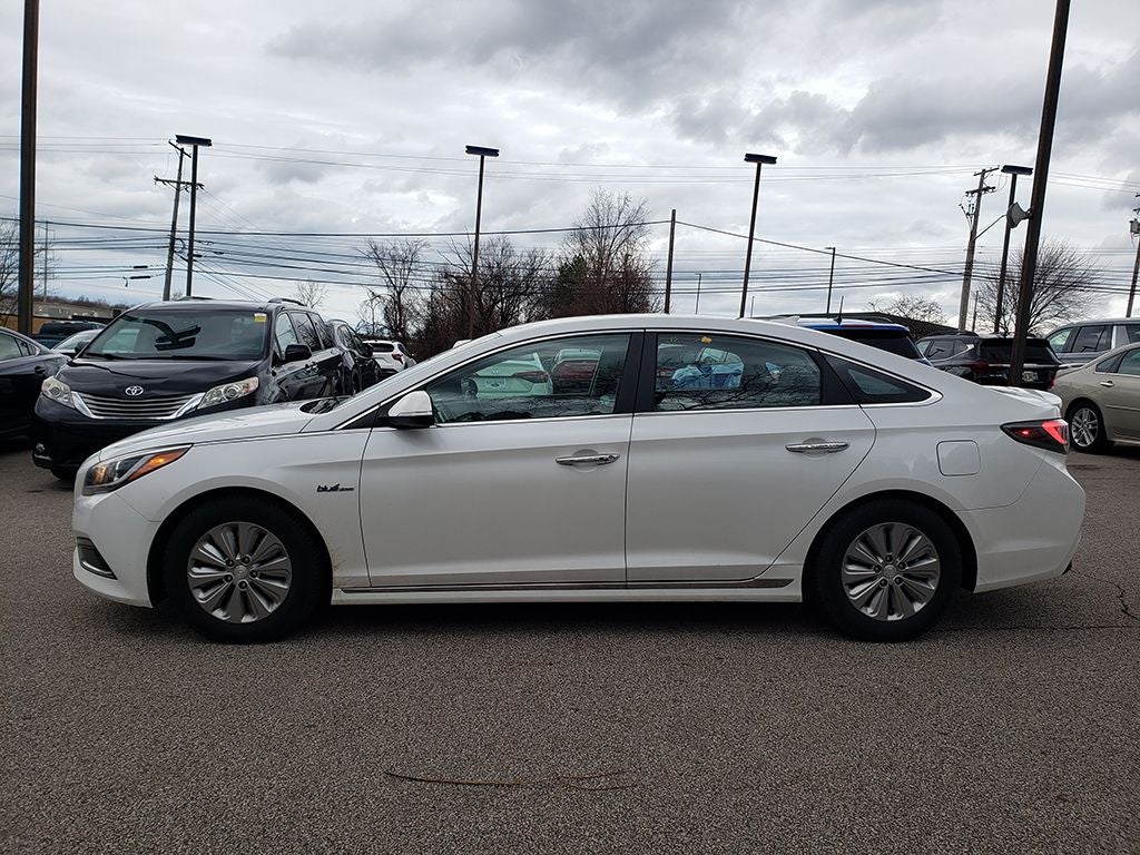 2016 Hyundai Sonata Hybrid SE