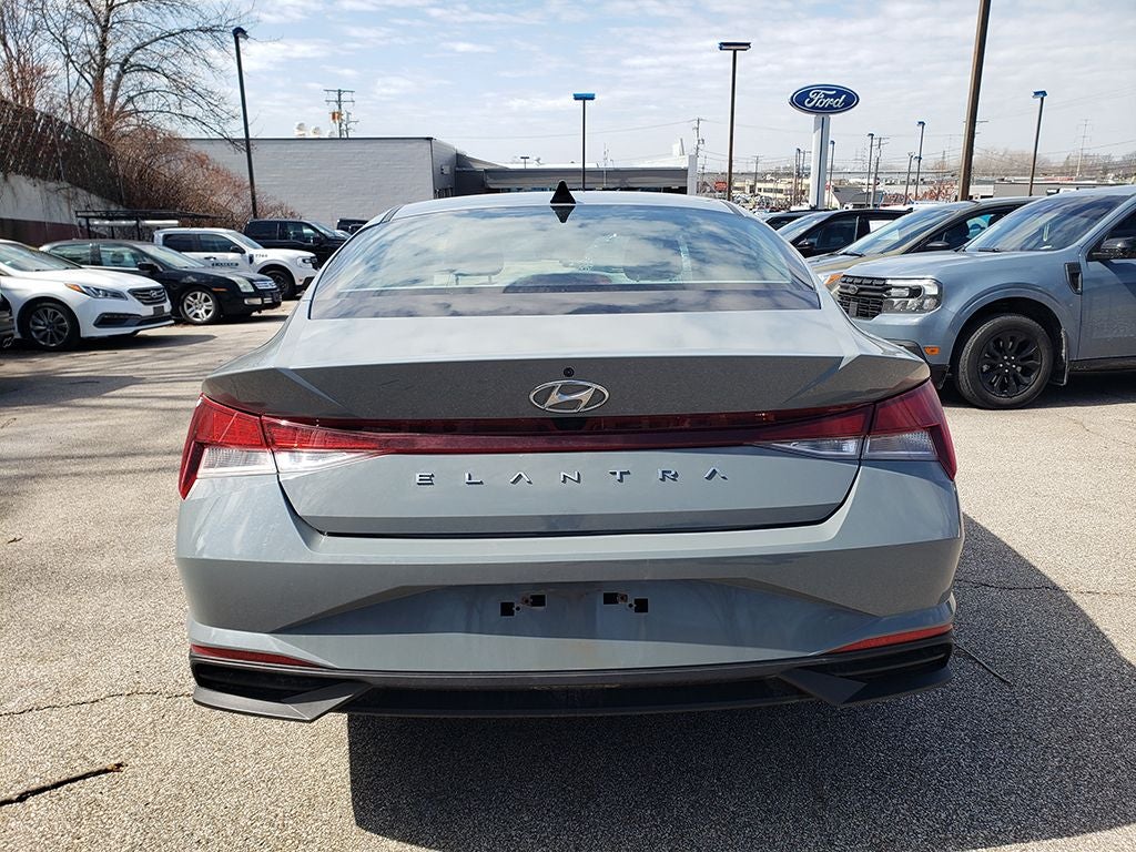 2023 Hyundai Elantra SEL
