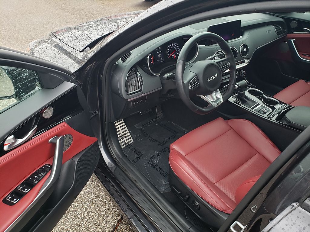 2023 Kia Stinger GT-Line