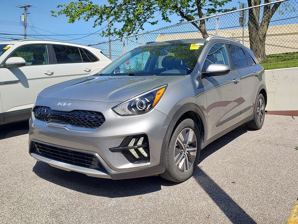 2022 Kia Niro LXS