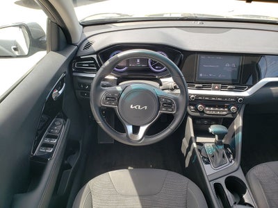 2022 Kia Niro LXS