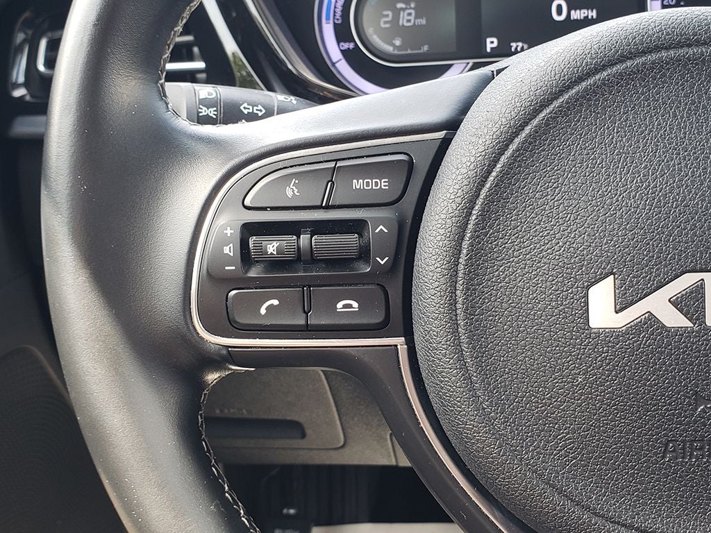 2022 Kia Niro LXS