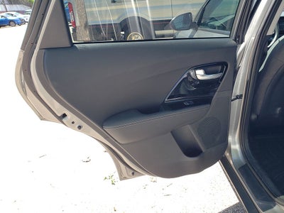 2022 Kia Niro LXS