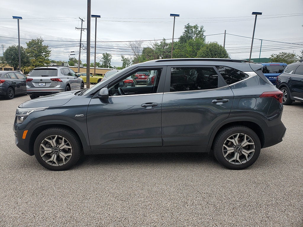 2022 Kia Seltos EX