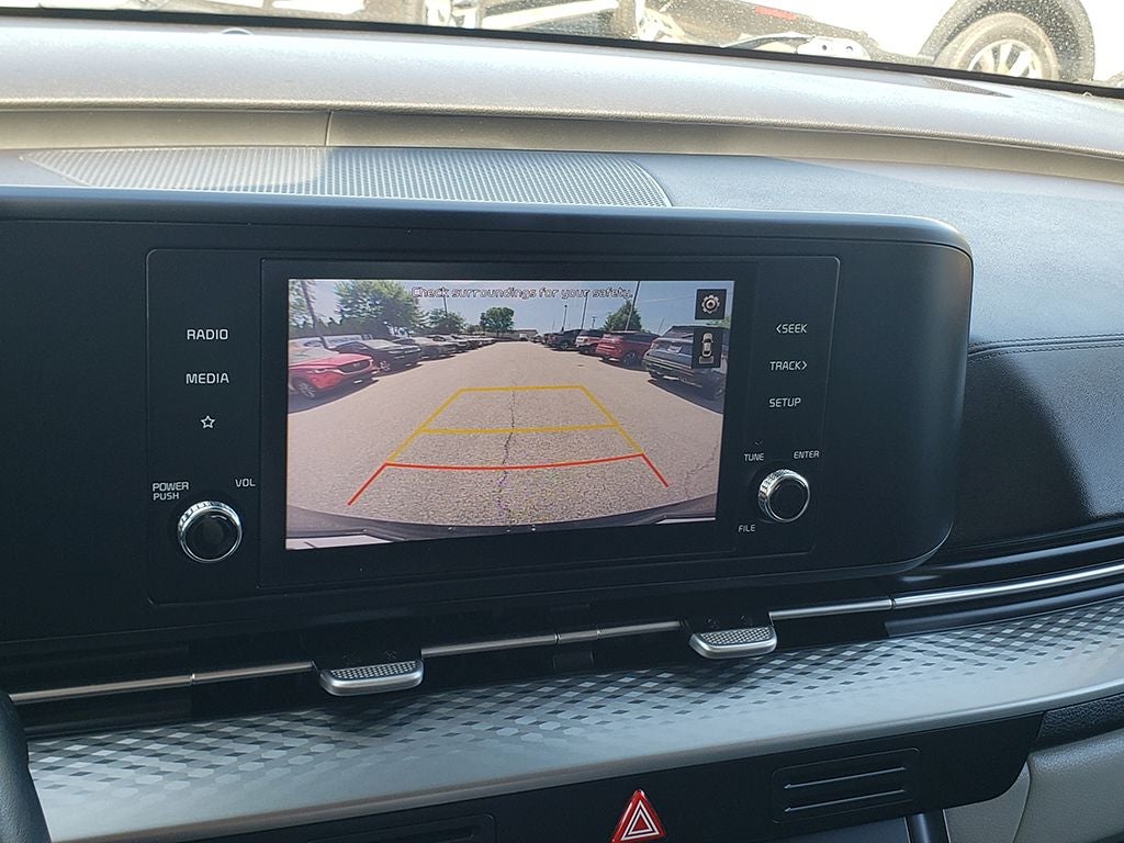 2022 Kia Carnival LXS