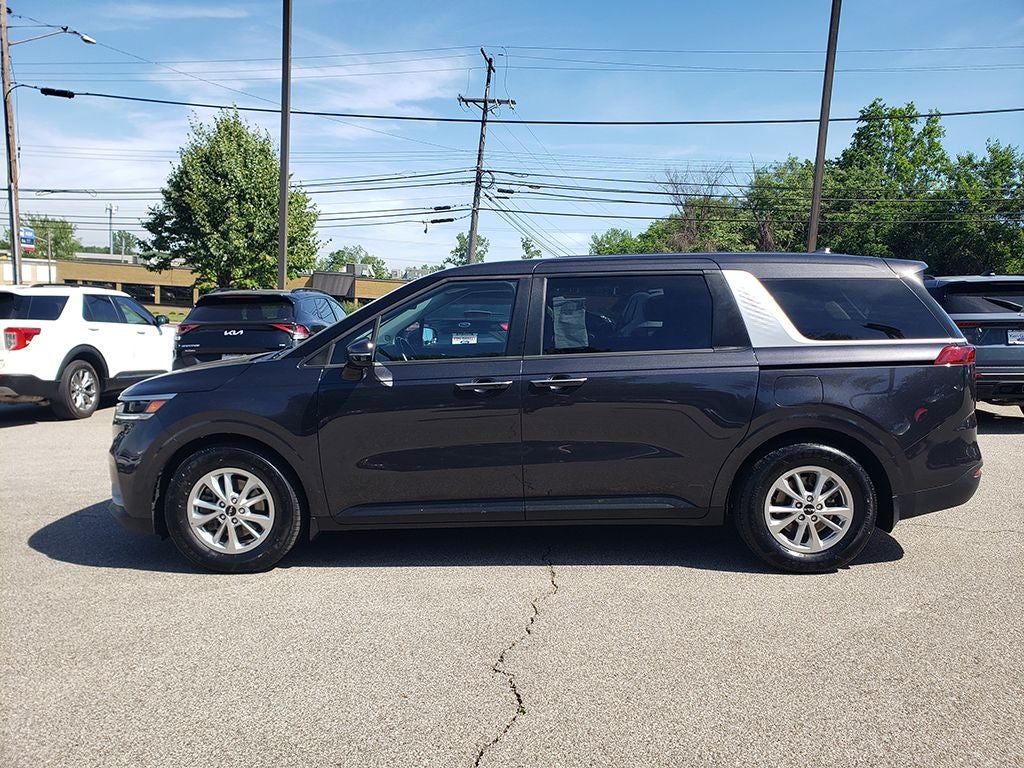 2022 Kia Carnival LXS