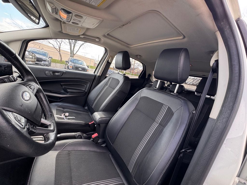 2022 Ford EcoSport SES