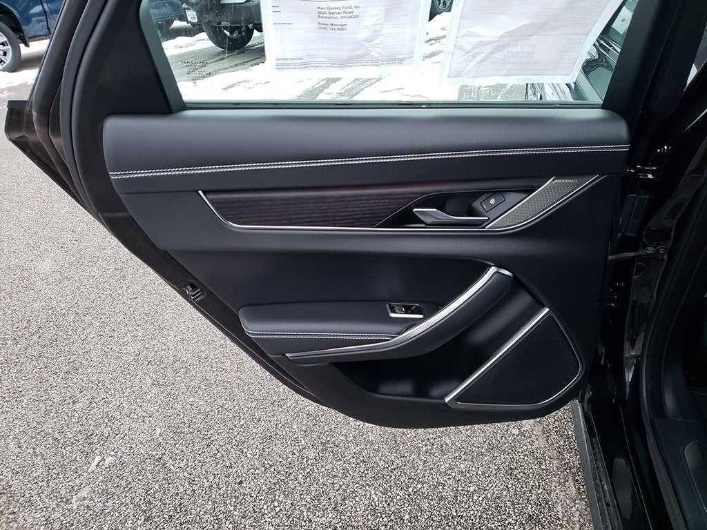 2024 Jaguar XF R-Dynamic SE