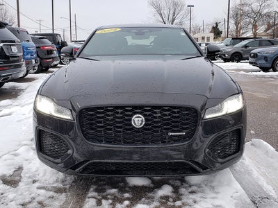 2024 Jaguar XF R-Dynamic SE